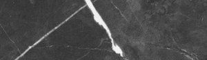 685 | noir Carrara - différences considérables en coloris pour décors à grande dessin